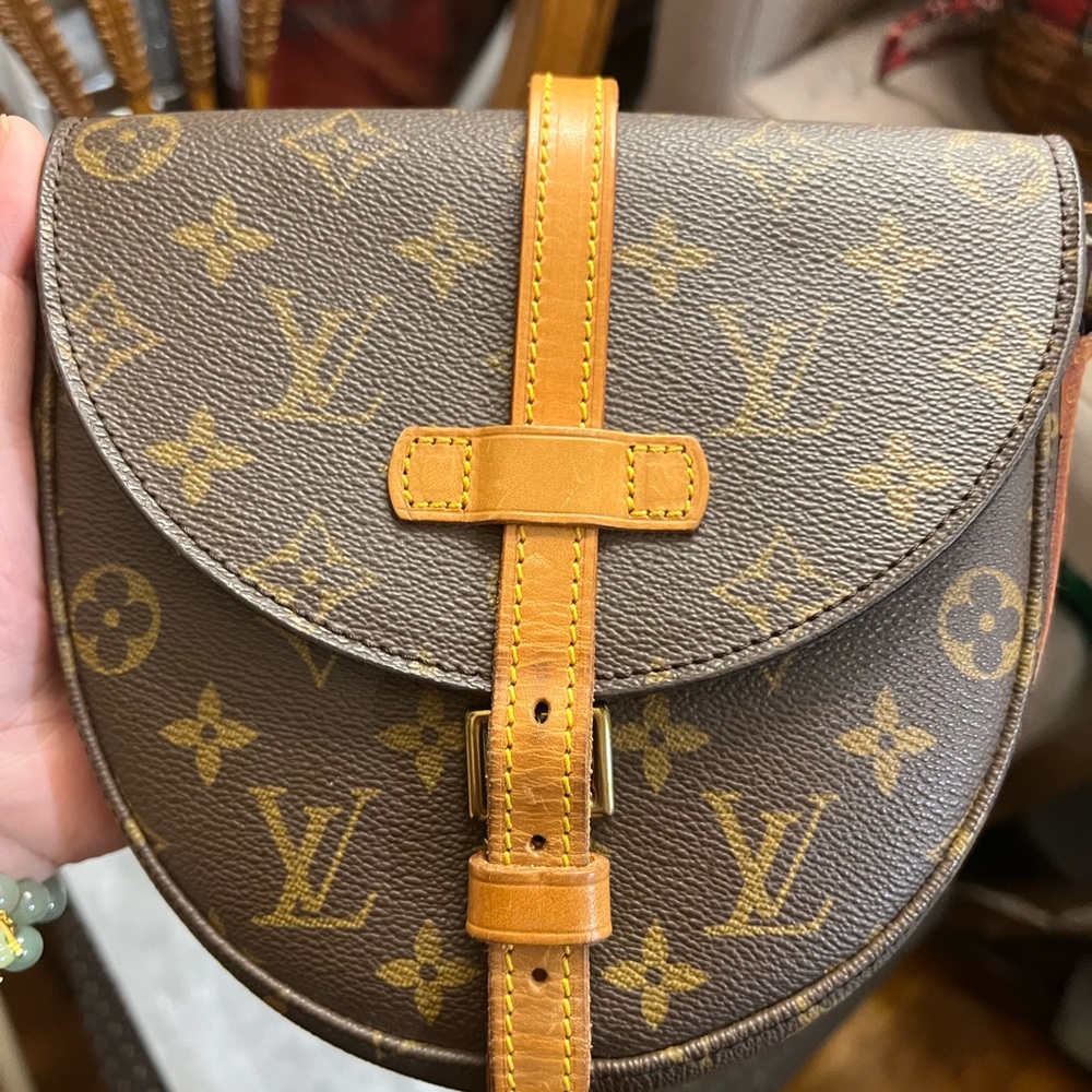 Louis Vuitton  Monogram  Chantilly Crossbody Bag